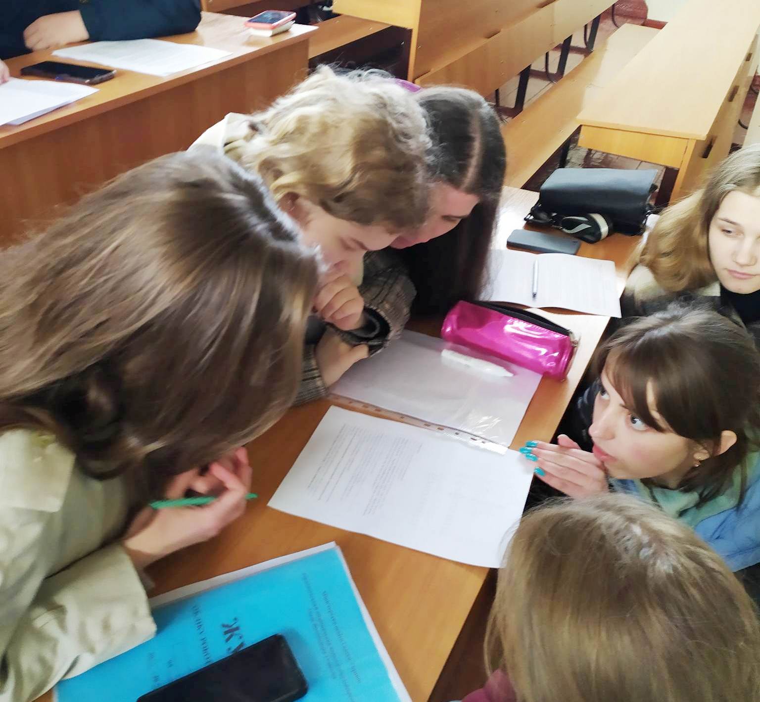 Розгадуємо ребуси (група СОІА-23)